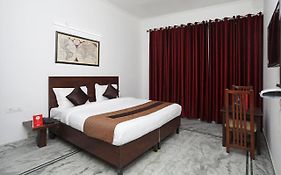 Aastha Residency 3*
